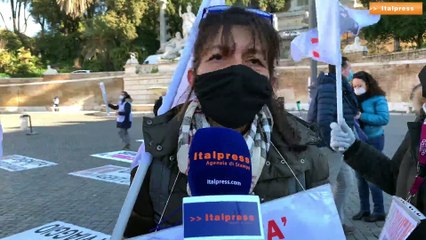 Crisi del turismo, gli agenti di viaggio scendono in piazza