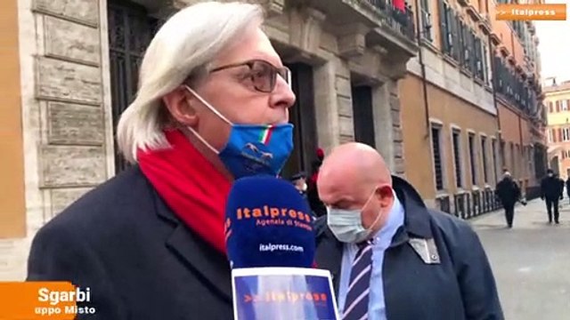 Sgarbi In due giorni si può cambiare Governo