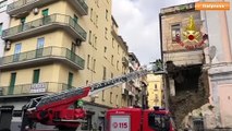 Napoli, crolla muro adiacente chiesa 