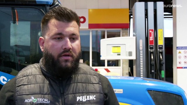 Grecia, la protesta dei trattori contro il caro prezzi