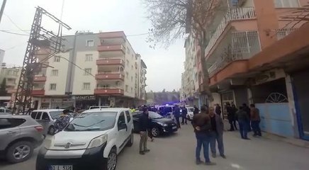 ŞANLIURFA'DA ÇOCUKLARIN KAVGASINA AİLELER DE KARIŞTI: 7 YARALI