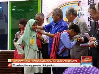 Ibu bapa harap harga kelengkapan sekolah dikawal