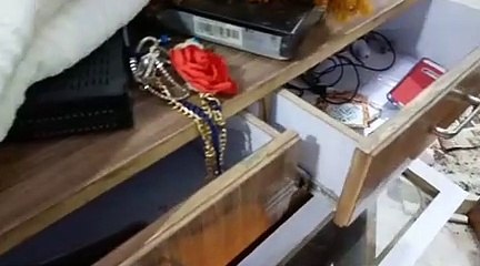 मकान में रखा इतना पुश्तैनी सोना, बंटवारे से पहले हुआ यह