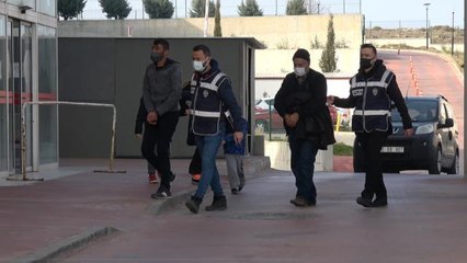 Balıkesir'de telefon dolandırıcılığı operasyonunda yakalanan 2 şüpheli tutuklandı