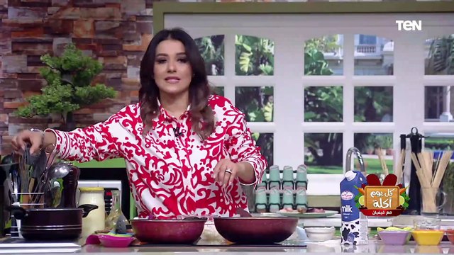 كل يوم أكلة | طريقة عمل قوالب باذنجان باللحم المفروم مع الشيف فيفيان