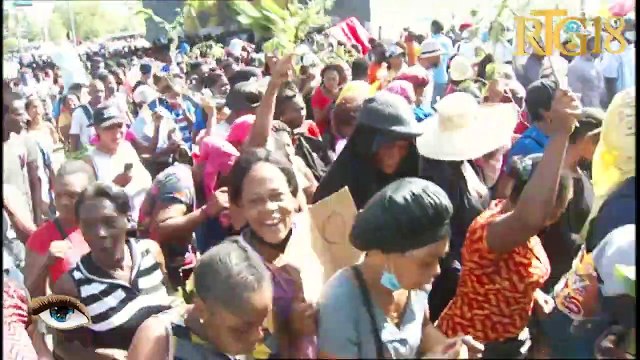 Manifestation / Haiti.- Ouvriye yo pran lari a pou kontinye reklame 1500 goud pou jounen travay yo