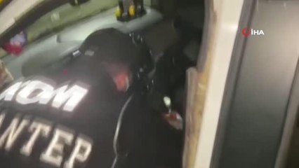 Gaziantep'te 4 bin 970 paket kaçak sigara ele geçirildi