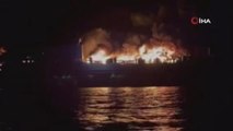 Son dakika haberi! Yunanistan açıklarında 288 kişinin bulunduğu feribotta yangın