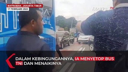 Diduga Depresi, Anggota Polisi Ini Lompat dari Dalam Angkot