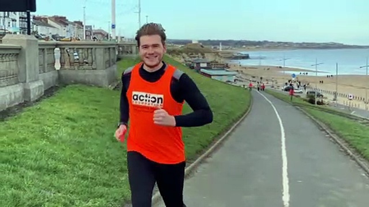 Richard Dawson hits the road to raise money for refugees and asylum seekers