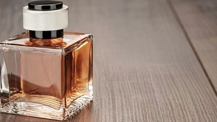 Non conservare mai il tuo profumo in bagno
