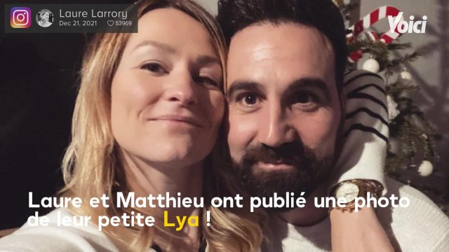Voici - PHOTOS Laure et Matthieu dévoilent la bouille de leur fille Lya, c'est le portrait craché de son papa !