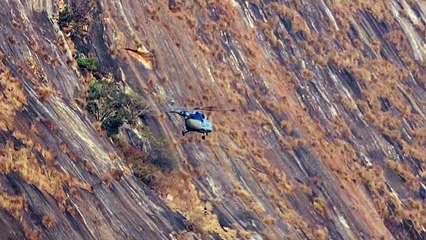 वीडियो में देखिए 200 फीट की खाई में गिरे युवक को वायुसेना ने कैसे बचाया