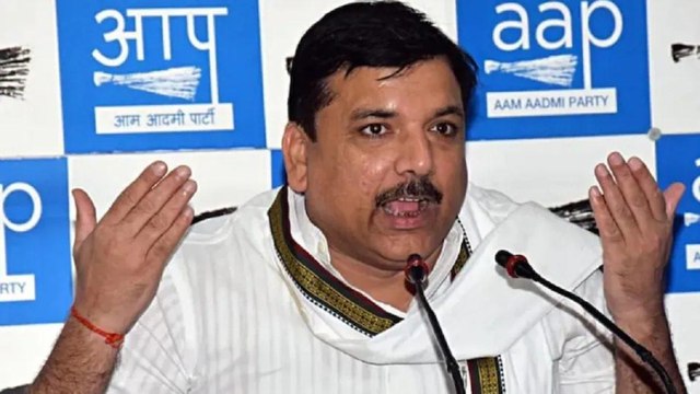 Shatak: Sanjay Singh tweeted on Kumar Vishwas allegations