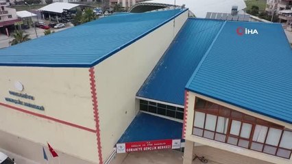 "Kitap Kahve" sınava hazırlanan öğrencilerin ikinci evi oldu