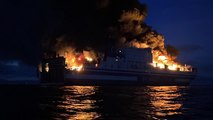 Incendio a bordo di un traghetto della Grimaldi tra Brindisi e la Grecia, i soccorsi della Gdf