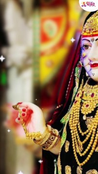 Durga Aarti | Durge Durghat Bhari Aarti | दुर्गे दुर्घट भारी तुजविण संसारी आरती #Shorts