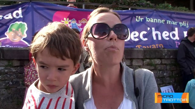 2017 Micro-trottoir Diwan (Suppression des contrats aidés) * Trigone Production