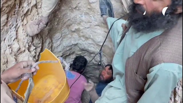 Menino preso em poço no Afeganistão morre após resgate