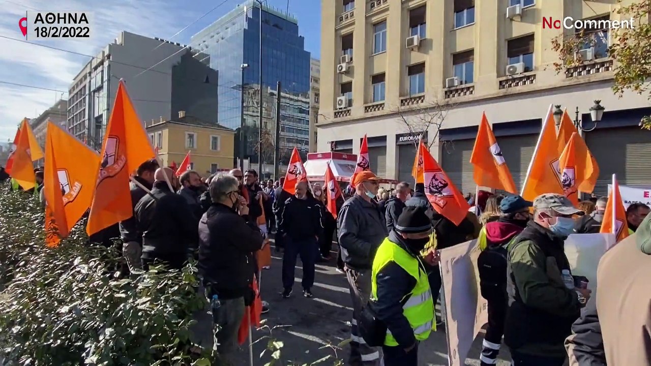 Ελλάδα: Ένταση σε συγκέντρωση της ΠΟΕΔΗΝ και τη...