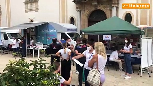 Screening oncologici e vaccinazioni in piazza a Monreale
