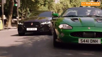 Jaguar XF, inseguimento tra le strade di Londra