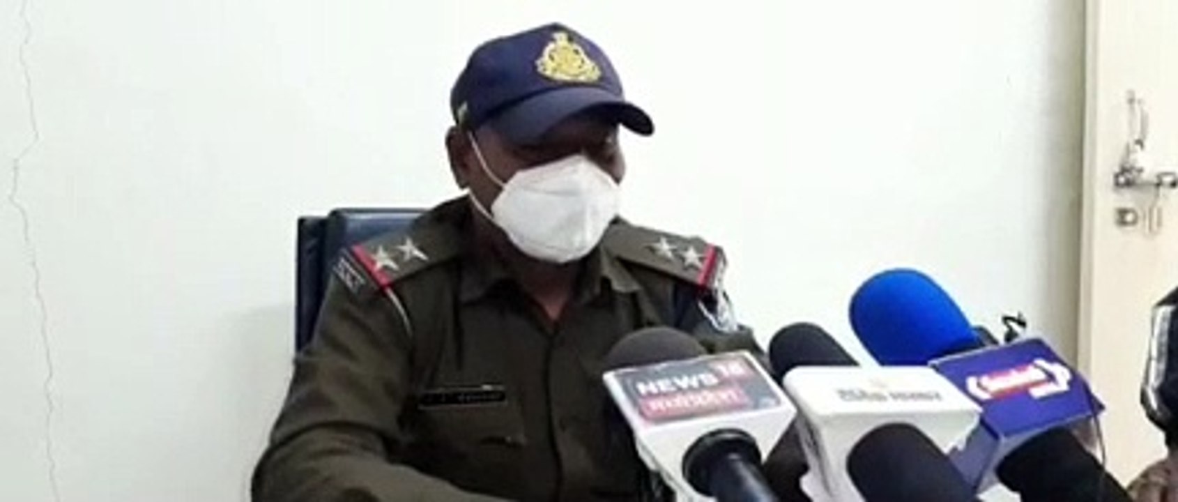 रेलवे स्टेशन पर आधा किलो सोने के साथ एक युवक पकड़ा