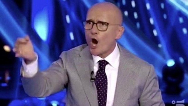“Sei solo una bugiarda!”. GF Vip, Alfonso Signorini perde le pazienza con la concorrente
