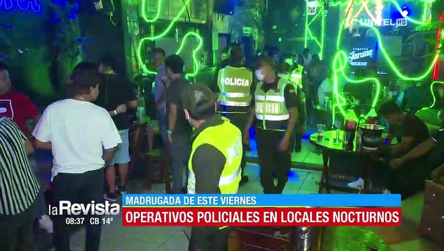 Policías realizaron operativos en locales y calles del centro cruceño