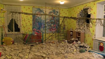 Bombardeios na linha de frente do leste da Ucrânia