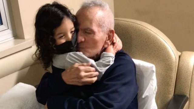 Great Grandfather With Dementia Reunited With Great Granddaughter | Happily TV