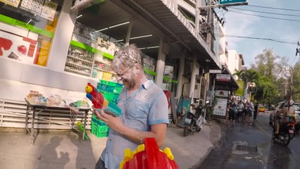 Experience The World's Biggest Water Fight In Thailand | Happily TV