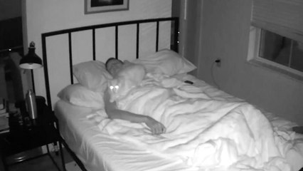 Man Films Himself Sleeping To See What Cat Is Up To | Happily TV