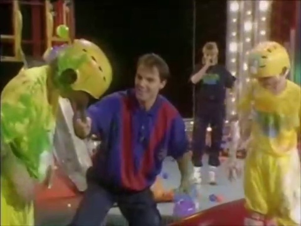 Double Dare UK 1987 Obstacle Course Run 4