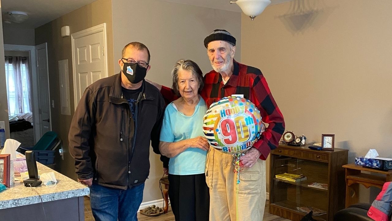 Man Who Called Station To Wish Himself Happy Birthday On Behalf Of Wife With Dementia Surprised | Happily TV