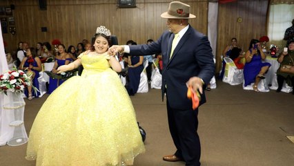 Girl With Spina Bifida Fulfills Dream Of Dancing For First Time At Quinceañera | Happily TV