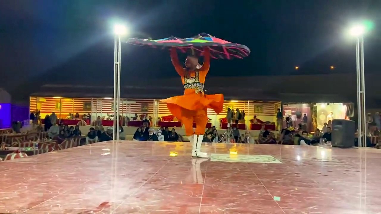 Tanoura Show - Gazab Ghuma Hai Bhai_ First Time Dubai Travel