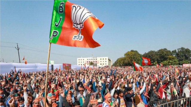 Punjab and UP polls: Campaigning ends for third phase
