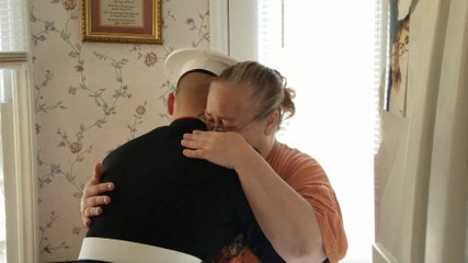 Marine Surprises Mom & Dad After Graduating | Happily TV