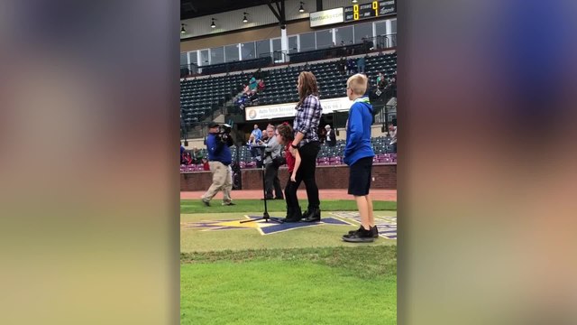 Inspirational Girl With Cerebral Palsy Sings National Anthem | Happily TV