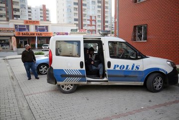Adana'da bıçaklı kavgada 1 kişi öldü, 1 kişi yaralandı