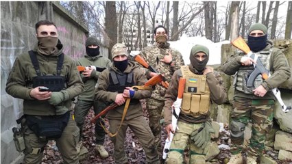 Ukraine starts camps for civilians to teach fighting tactics