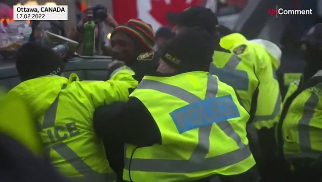 Ottawa Police make arrests to end siege