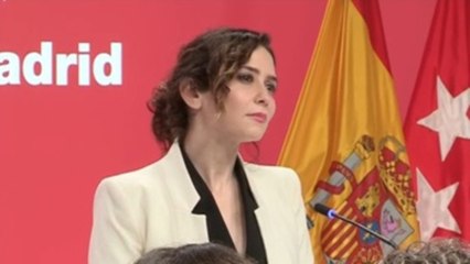 Ayuso sigue su guerra con Casado y admite que su hermano cobró 55.830 euros