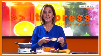 Sorsi di benessere - Crema di zucca con cialde di Grana Padano