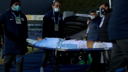 Başakşehir'in başarılı futbolcusu Serdar Gürler maç esnasında sakatlık yaşadı!