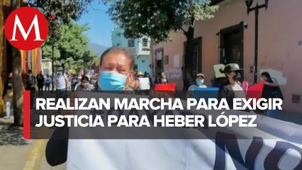 Periodistas relizan marcha silenciosa en Oaxaca, exigen justicia
