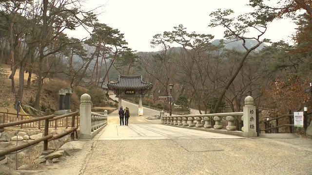 [날씨] 동해안 건조경보, 산불 비상...국립공원 탐방로 일부 통제 / YTN
