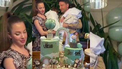 Şarkıcı Sinan Özen paylaştığı videoyla ikiz bebeklerinin doğum gününü kutladı