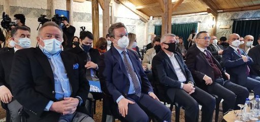 BAHÇEŞEHİR ÜNİVERSİTESİ'NDEN 'YEŞİL BÜYÜME VE SÜRDÜRÜLEBİLİR KALKINMA' ZİRVESİ